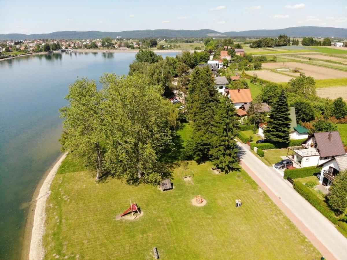 Vila Kosjenka On Lake Sabljaci โอกูลิน ภายนอก รูปภาพ